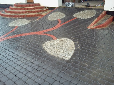 Brukmax: image 7 0f 135 thumb